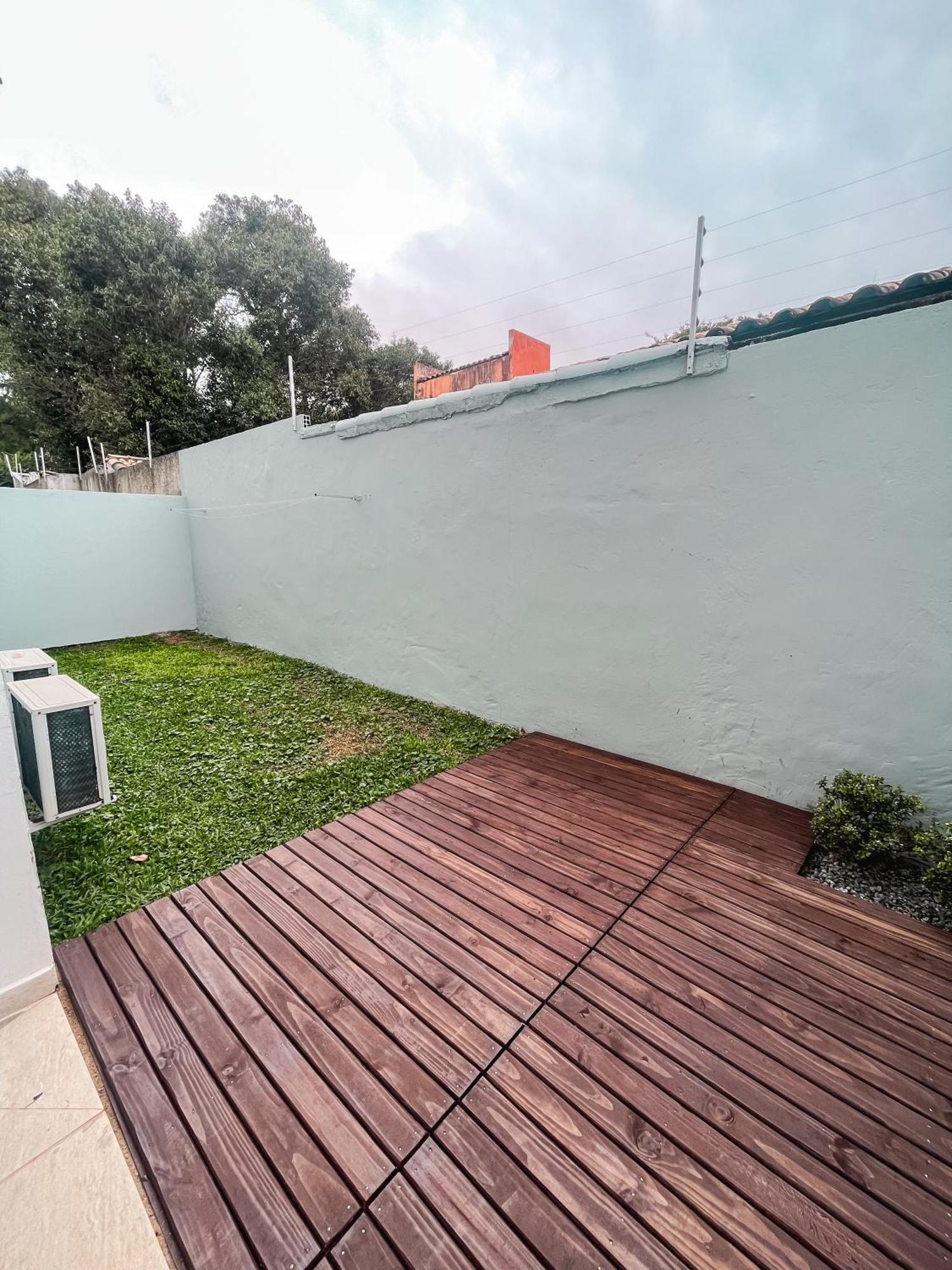 Apartamento Na Dos Ingleses - 200 Metros Do Mar *